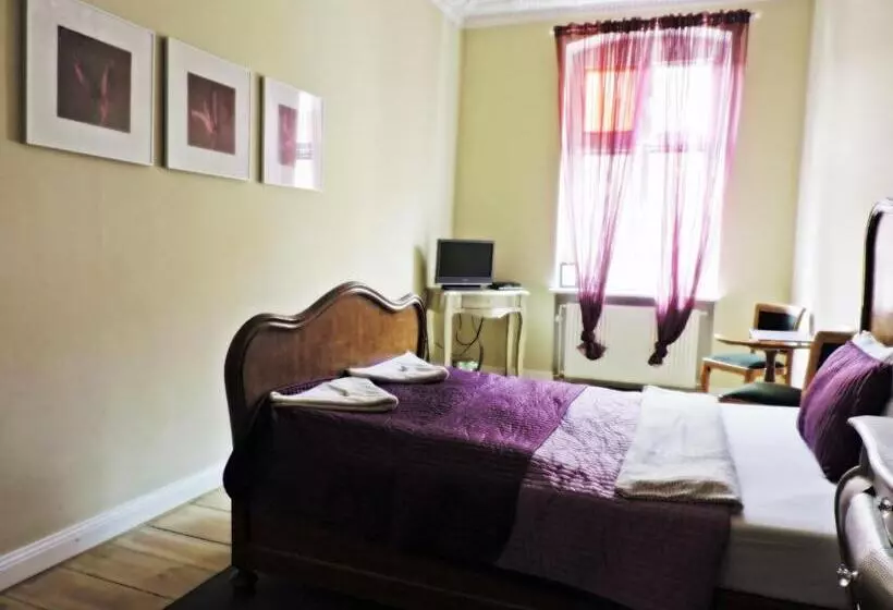 Standard room with outdoor bath, Kamienica Bankowa Residence