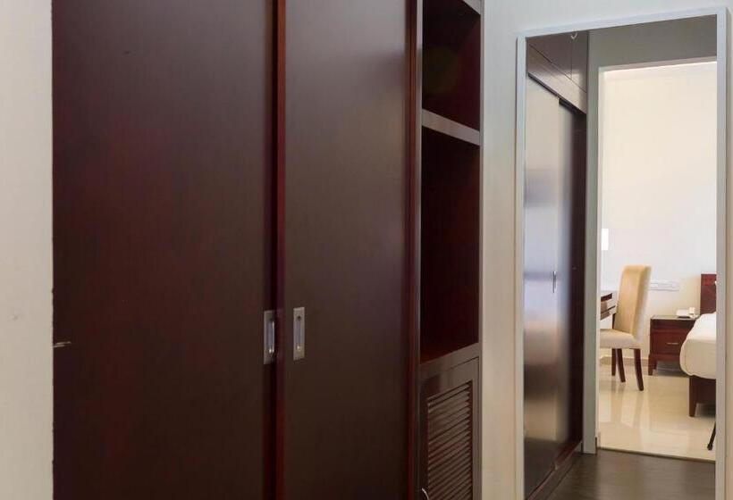 اتاق لوکس خانوادگی, Reveries Maldives