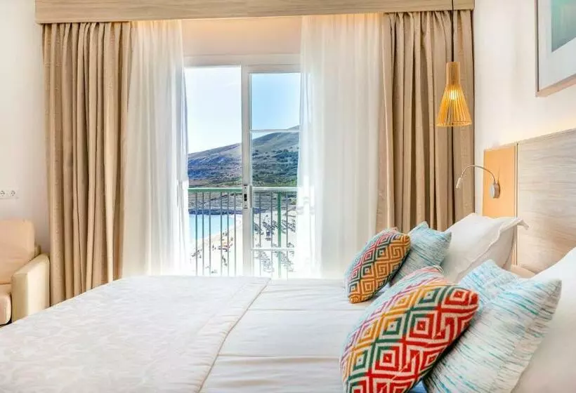 آپارتمان 1 خوابه با چشم‌انداز دریا, Viva Cala Mesquida Resort & Spa