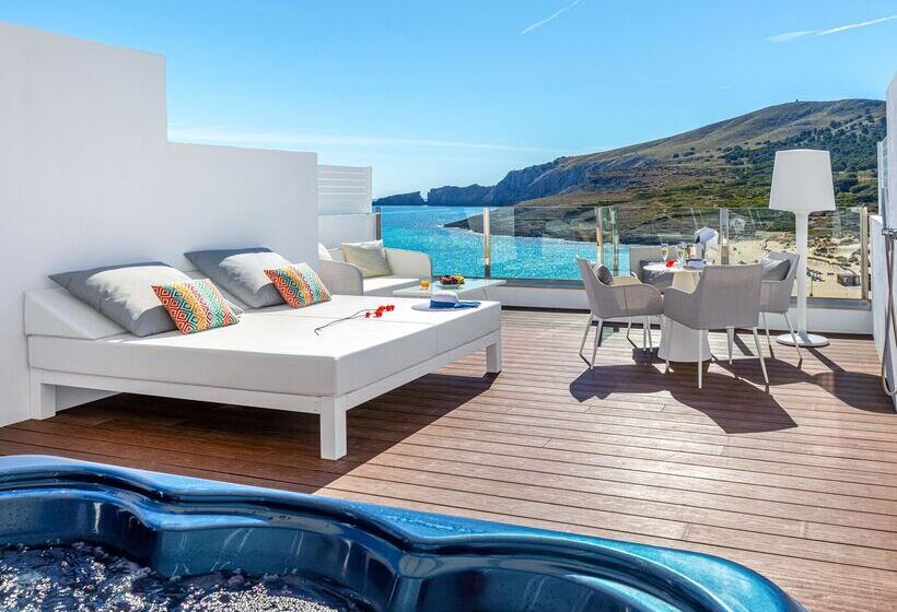 Королевские апартаменты с 1 спальней, Viva Cala Mesquida Resort & Spa