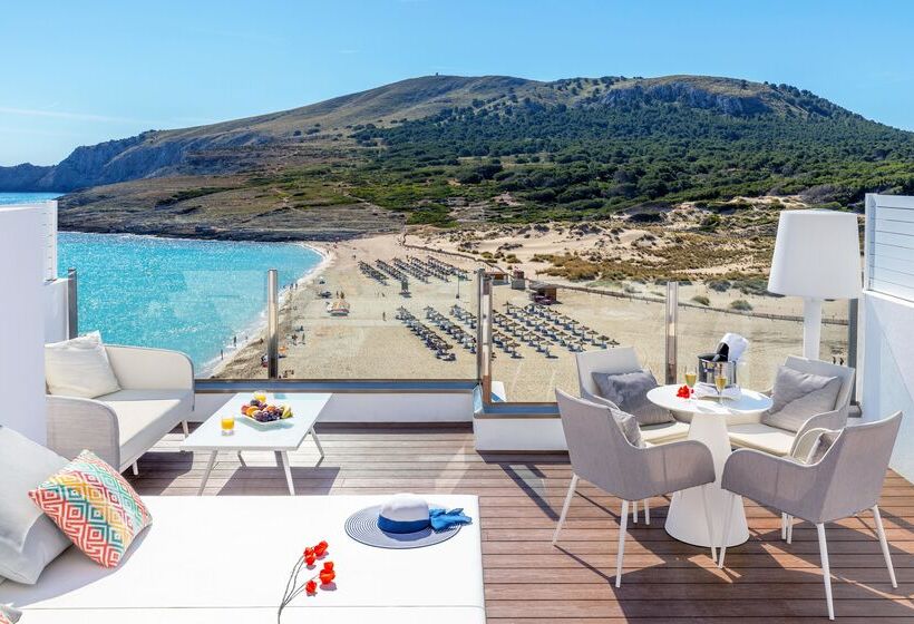 Королевские апартаменты с 1 спальней, Viva Cala Mesquida Resort & Spa