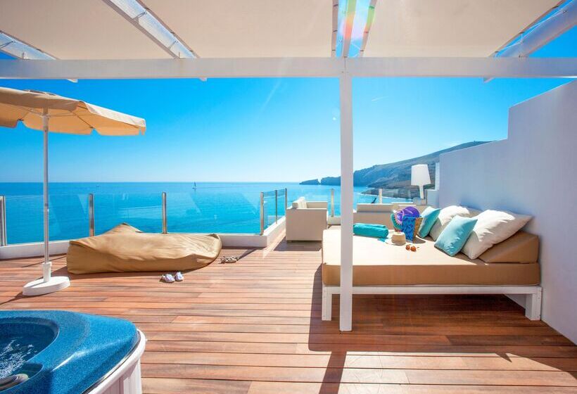 Королевские апартаменты с 1 спальней, Viva Cala Mesquida Resort & Spa