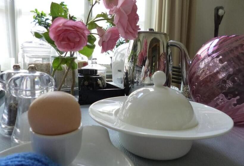 سوییت با چشمانداز باغ, B&b Matin Tranquille