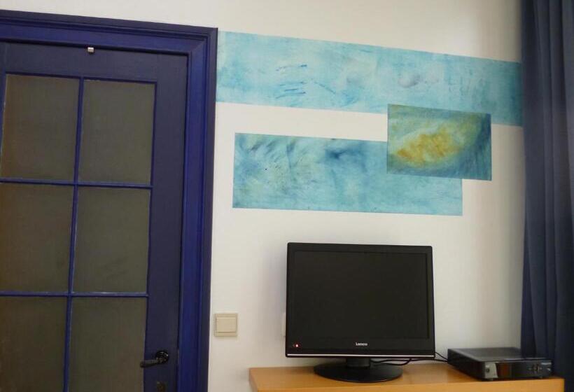 سوییت با چشمانداز باغ, B&b Matin Tranquille