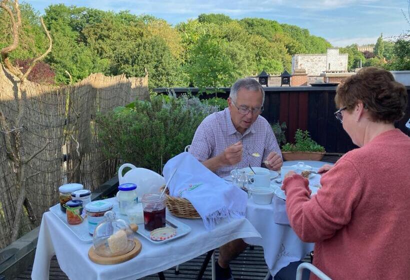 اتاق اکونومی, B&b Matin Tranquille