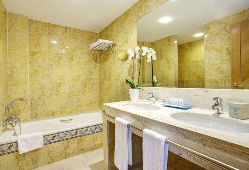 استودیوی استاندارد, Grupotel Natura Playa