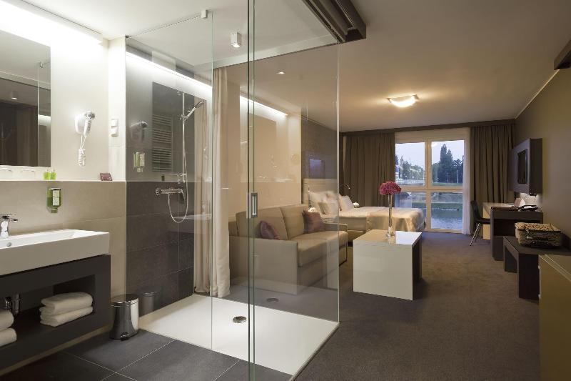 اتاق سوپریور, City Maribor