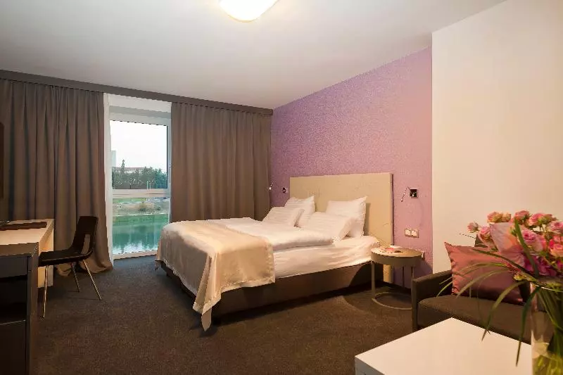 اتاق سوپریور, City Maribor