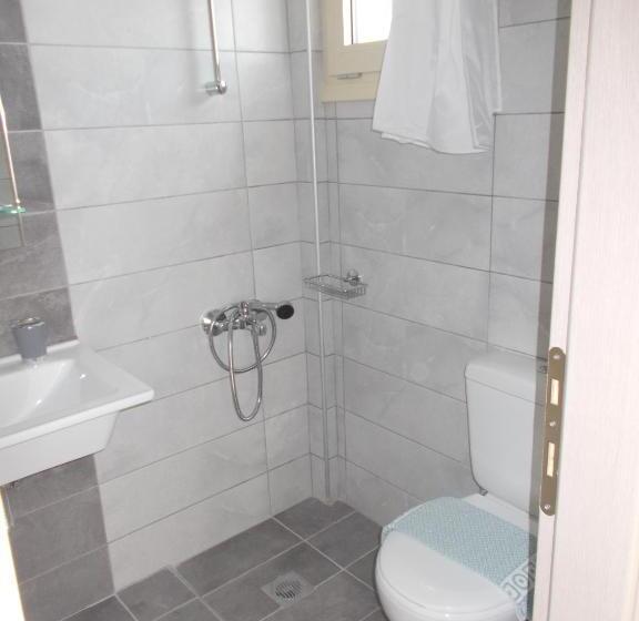 غرفة قياسية ثلاثية, Knossos