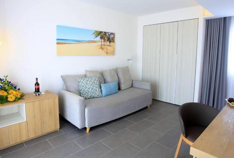 جناح غرفتين نوم, Labranda Alyssa Suite