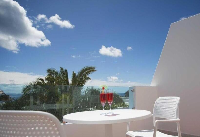 جناح مطلّ علي البحر, Labranda Alyssa Suite