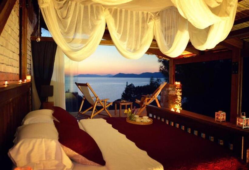 Люкс Дюплекс, Nautical