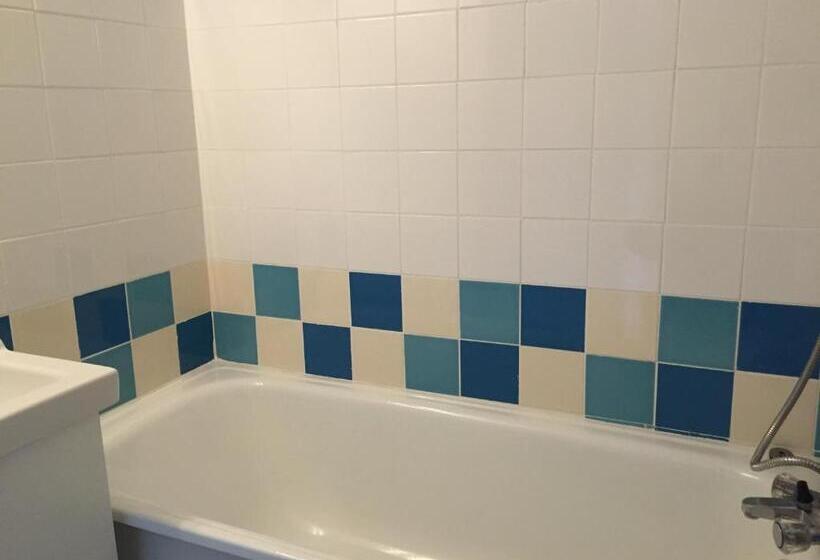 スタンダードルーム, Residence Thibaud