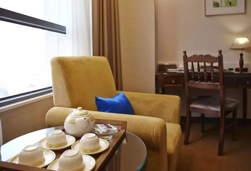 اتاق لوکس, Royal Chiayi
