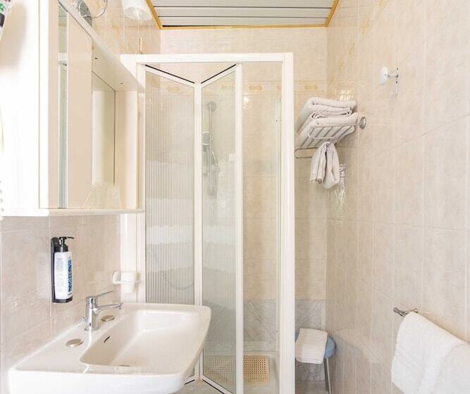 スタンダードルーム, Siviglia