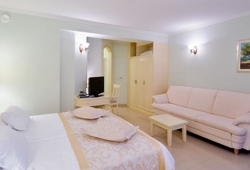 サイドオーシャンビューのスタンダードワンルーム, Sunceva Postelja