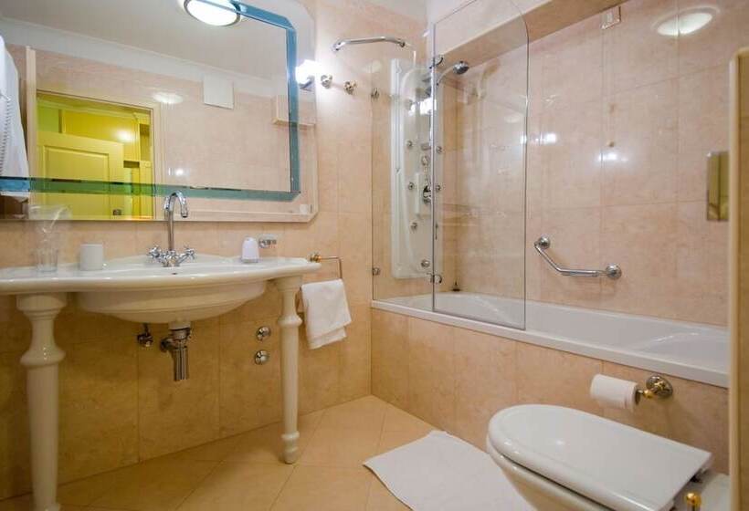 デラックススタジオ, Sunceva Postelja