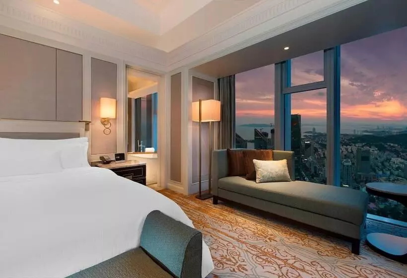 オーシャンビューのクラブルーム, The Westin Qingdao   Instagrammable