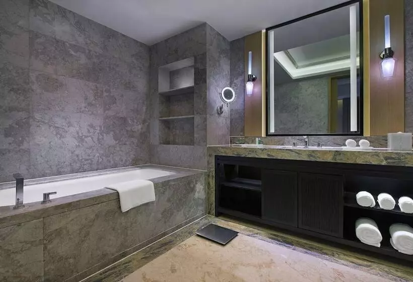 クラブルーム, The Westin Qingdao   Instagrammable