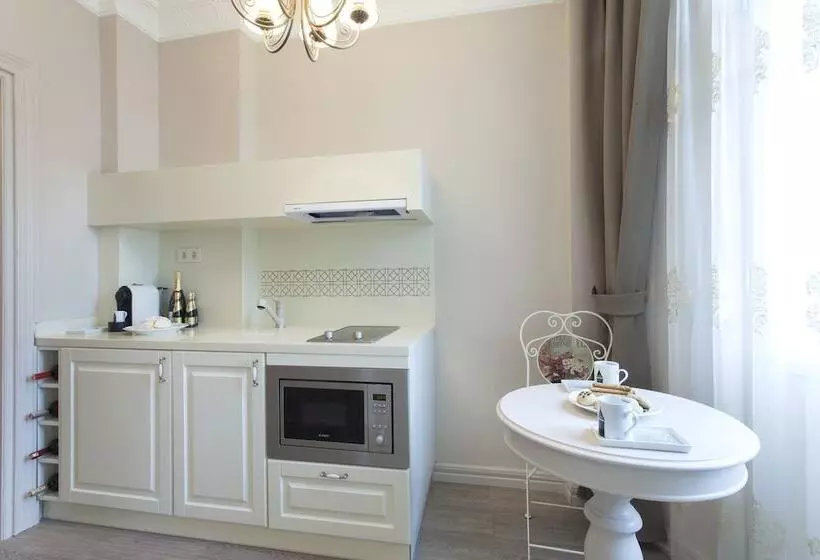 デラックススイート, Louis Appartements Galata