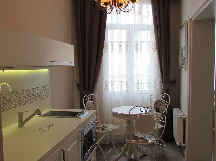 デラックススイート, Louis Appartements Galata