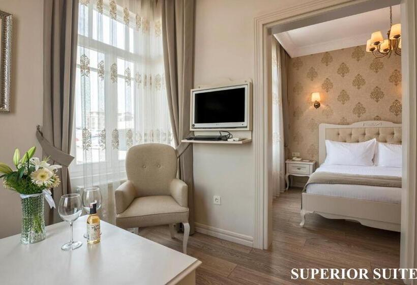 سوییت سوپریور, Louis Appartements Galata