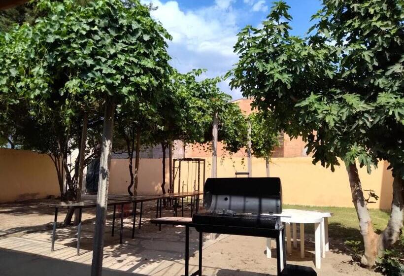 공동 객실, Hostal Lo De Ramona