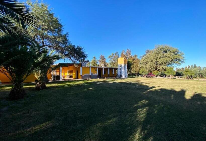 디럭스 패밀리 룸, Hostal Lo De Ramona