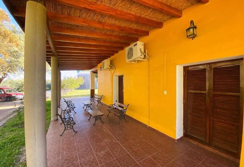 디럭스 패밀리 룸, Hostal Lo De Ramona