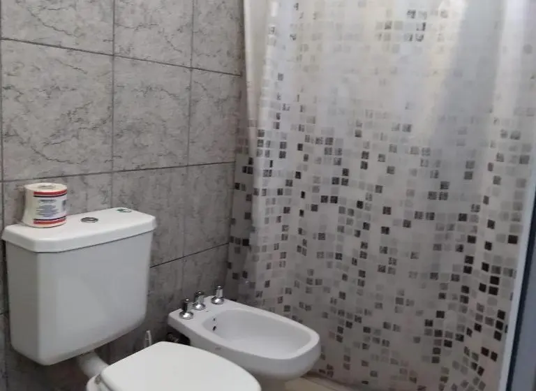 ベーシックトリプルルーム, Hostal Lo De Ramona