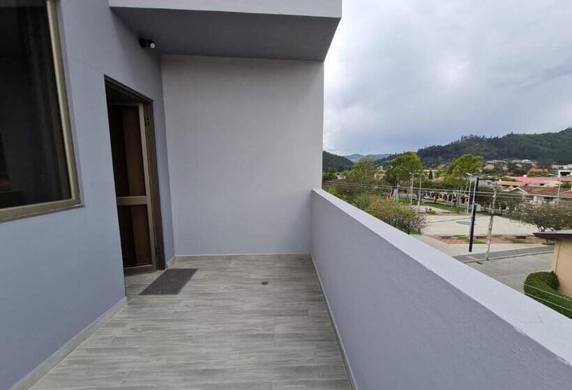 Standaardkamer met Balkon, Hostal Morlaquita