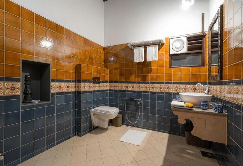 سوییت جونیور, Tree Of Life Darbargadh Dared