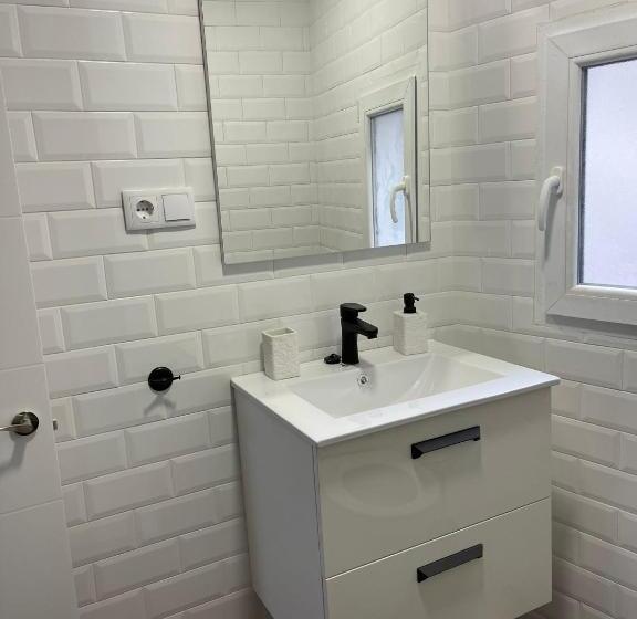 Номер Basic, Casa Iulia