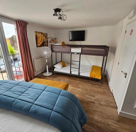 Номер Стандарт с Балконом, Casa Iulia