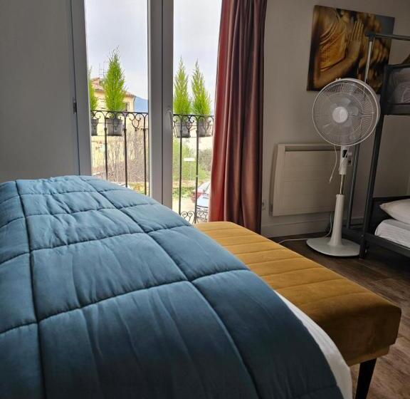 Номер Стандарт с Балконом, Casa Iulia