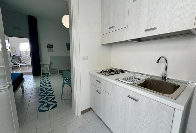 ファミリールーム, Vicolo Gobetti