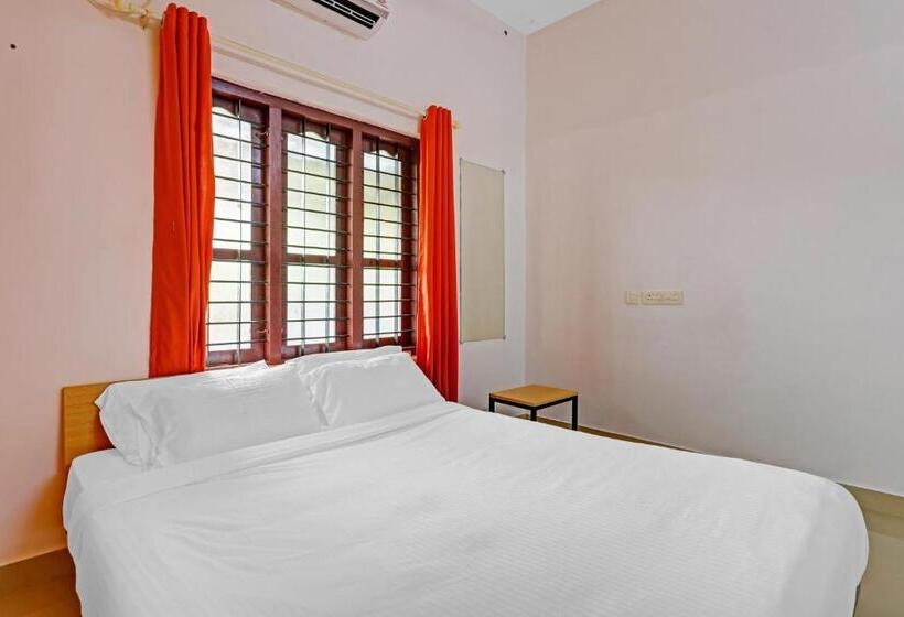 اتاق استاندارد, Capital O Pop Tavern Kazhakkottam