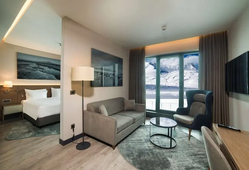 Sviitti Vuoristonäkymä, Radisson Blu Hotel, Mount Erciyes