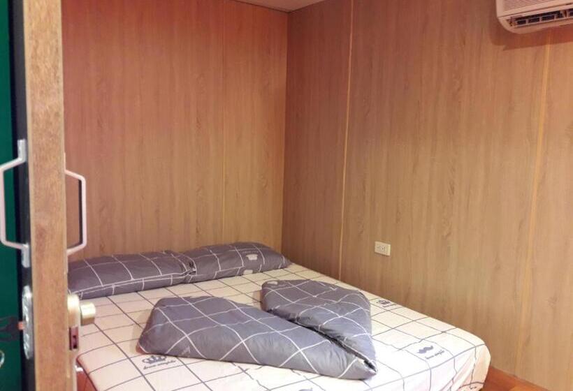 اتاق استاندارد با سرویس بهداشتی مشترک, Beer Inn綠島