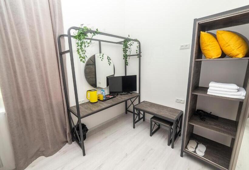 اتاق استاندارد, Popock Goris