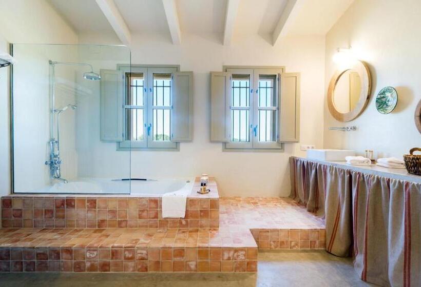 带露台的小型套房, Can Casi House