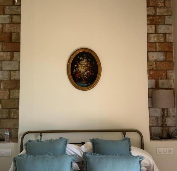 标准间, Can Casi House