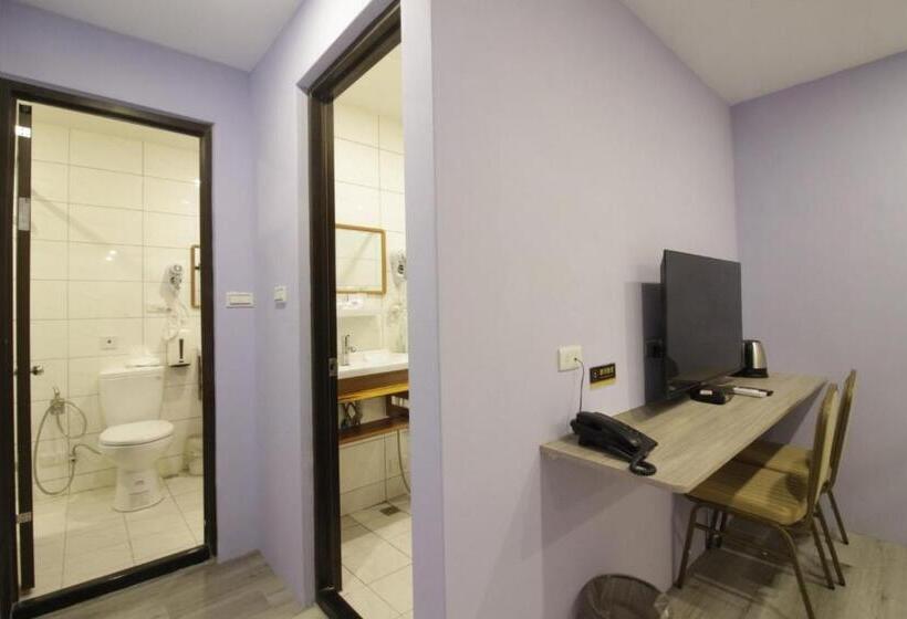 Cama em Quarto Partilhado, We