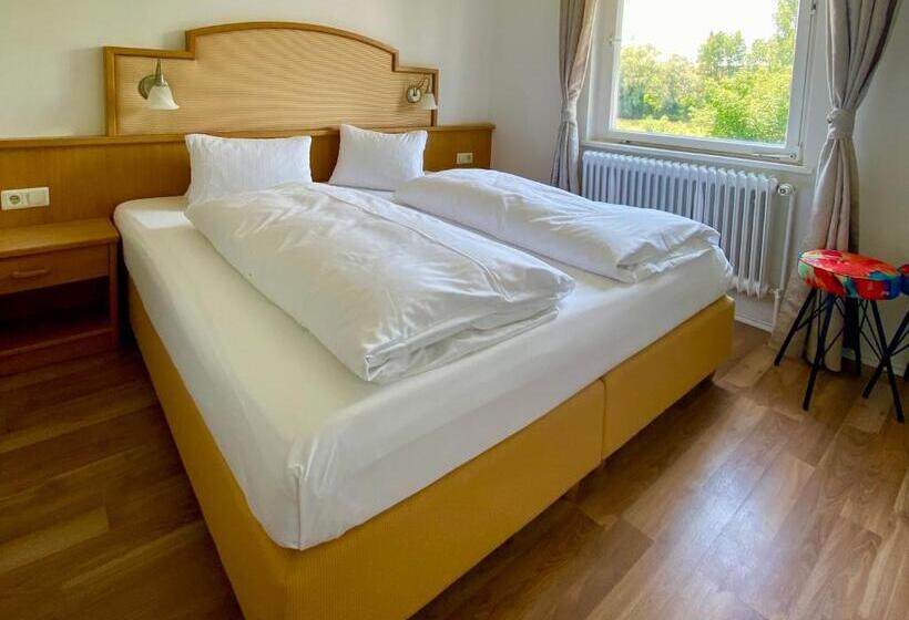 이코노미 룸, B&b Rohrer Am Murradweg   Ehrenhausen An Der Weinstrasse