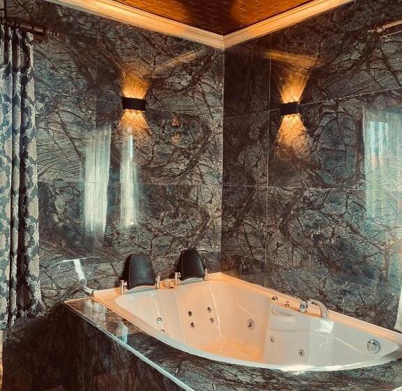 غرفة ديلوكس, Aysultan Stone House