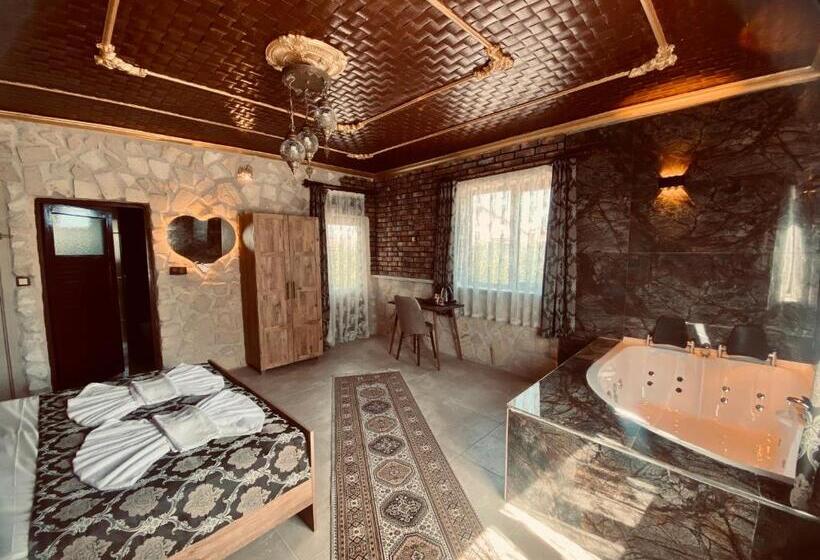 غرفة ديلوكس, Aysultan Stone House