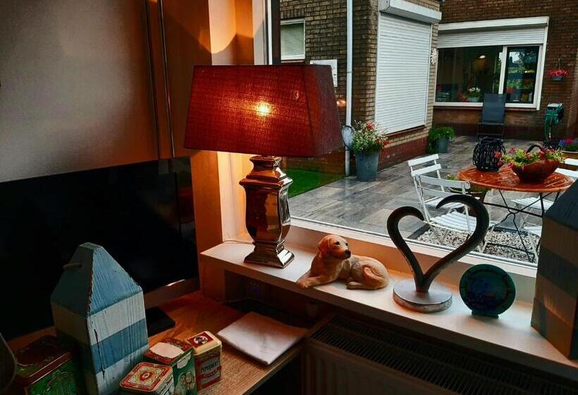 חדר סטנדרט, Tuinhuis Duinroos Deluxe