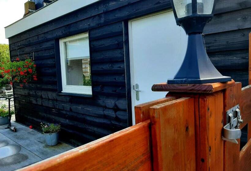 חדר סטנדרט, Tuinhuis Duinroos Deluxe