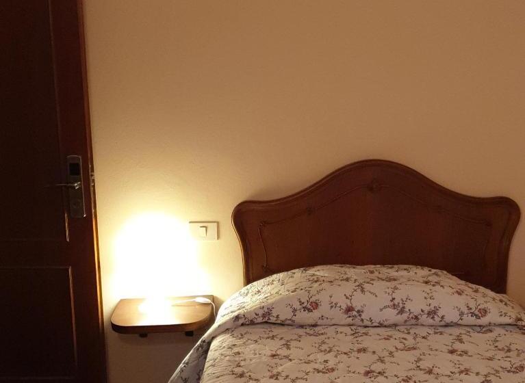 اتاق استاندارد یک نفره, Affittacamere Mazzini 78