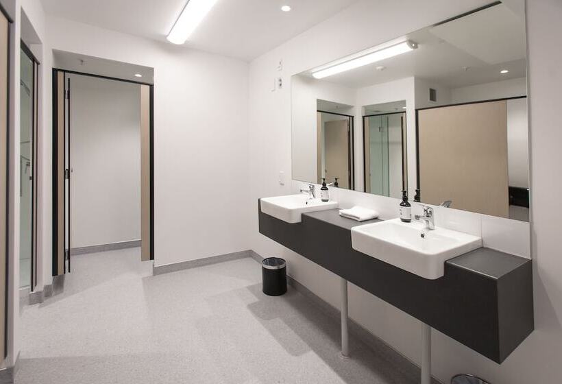 共用房间的床, Give